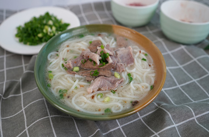 番阳镇原味汤粉王培训